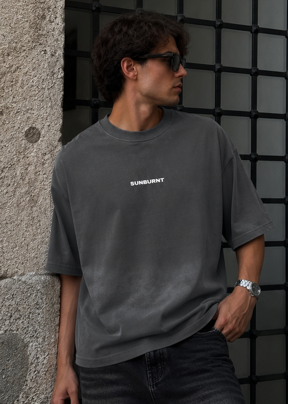 Sunburnt Top & Middle T-Shirt